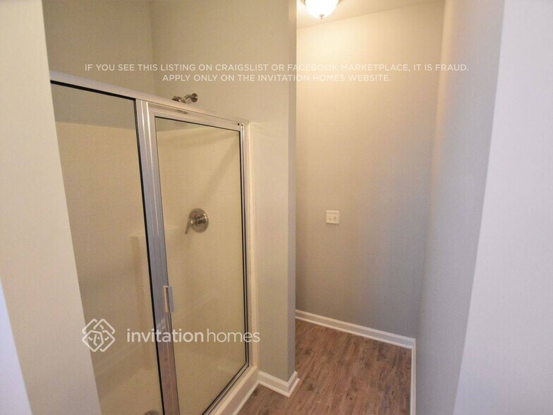 Building Photo - 3485 Arbroath Dr