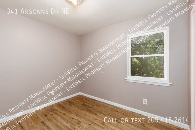 Building Photo - 341 Argonne Dr NE