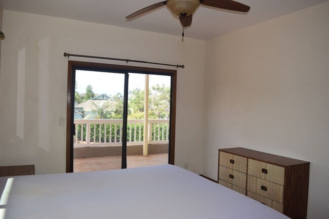 Building Photo - 5152 Lawai Rd