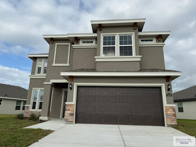 Building Photo - 3505 Cove Real Dr
