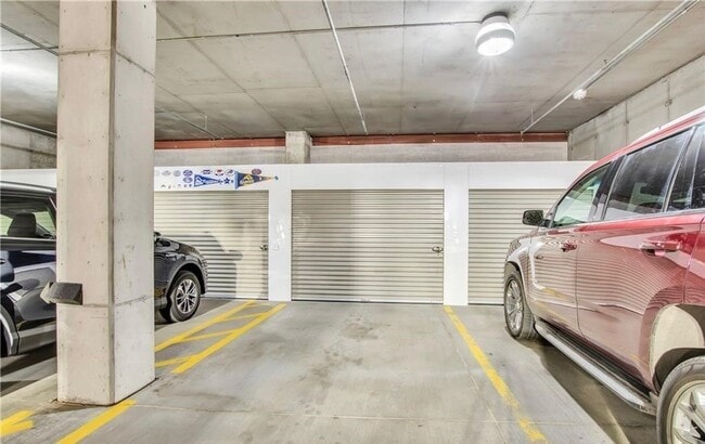 Building Photo - Franklin