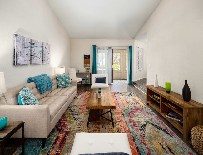 Building Photo - The Oxford Apartments