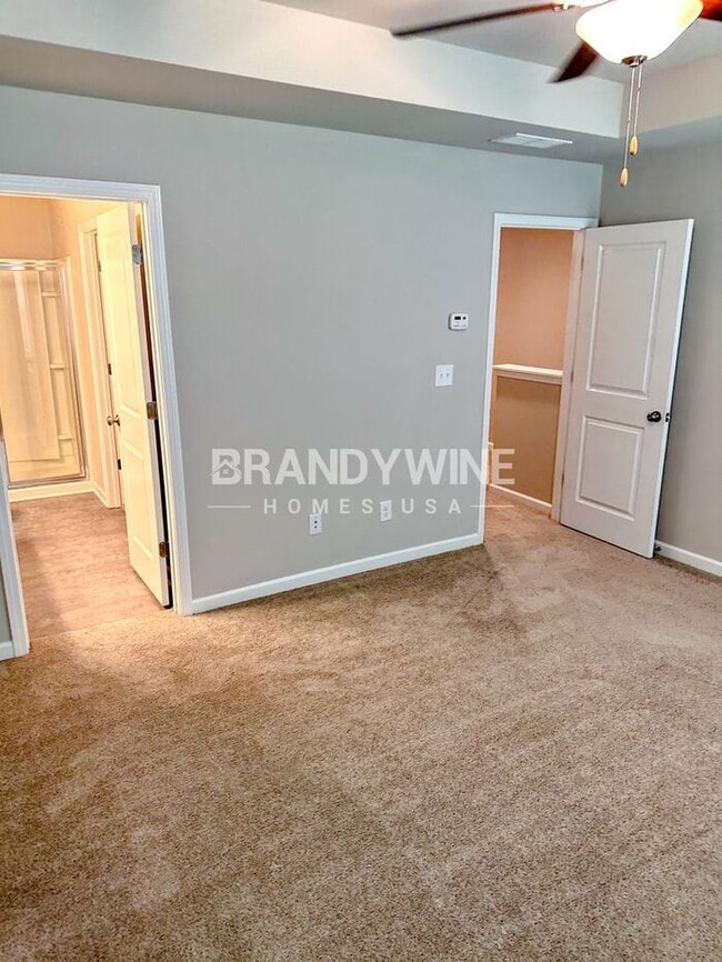 Building Photo - 202 Crestview Wy