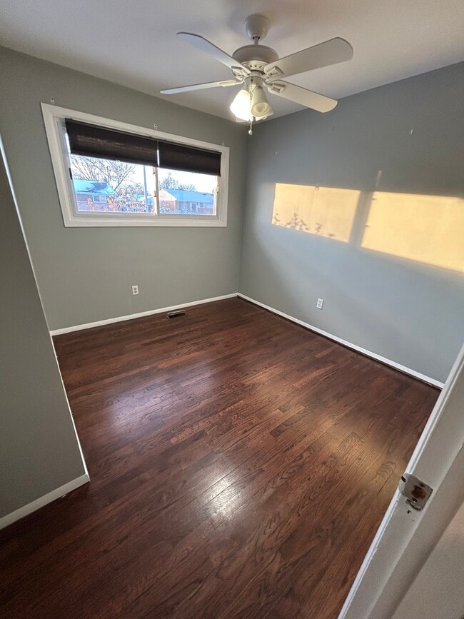 Building Photo - 6838 Moccasin St