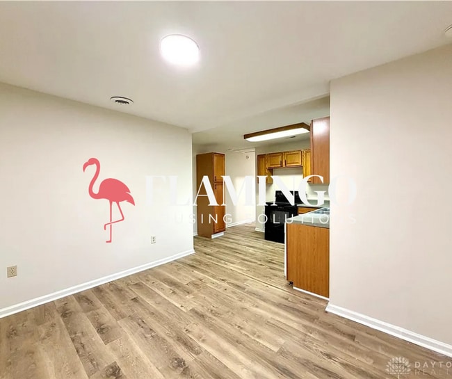 Building Photo - 607 Kirkwood Dr