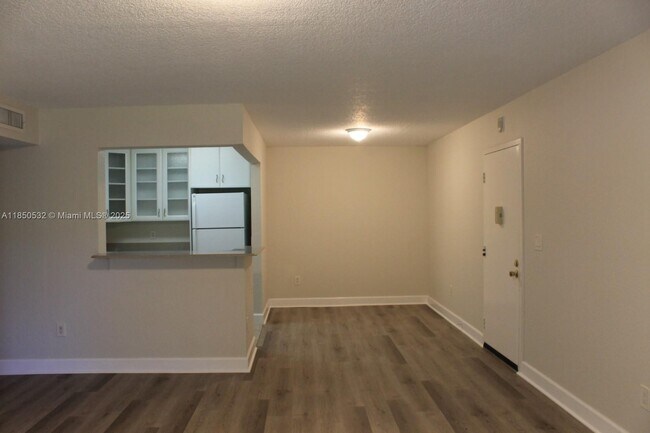 Building Photo - 7925 SW 86th St