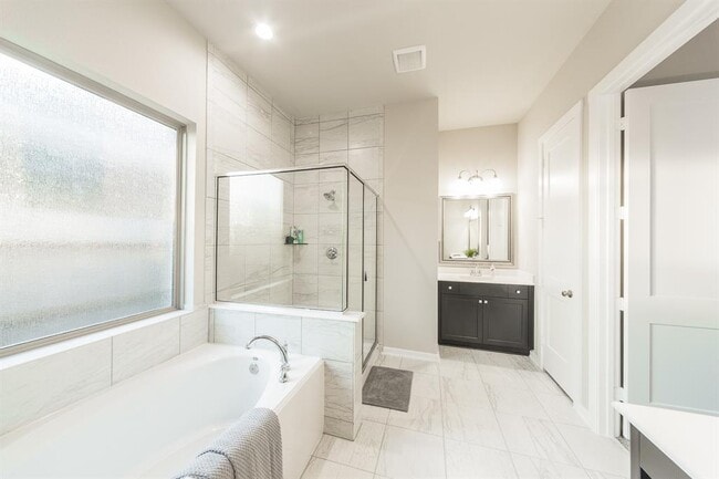 Building Photo - 2142 Ironwood Pass Dr