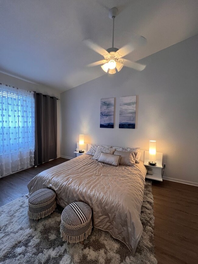 Building Photo - Now available! Ready-to-move-in condo in Sanford!