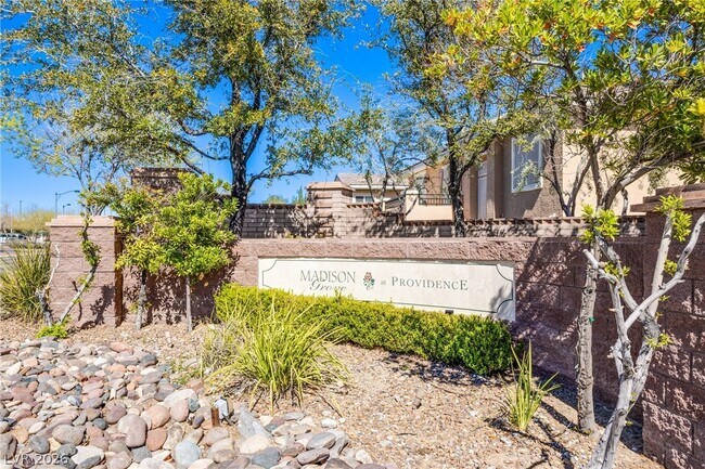 Building Photo - 10119 Amana Oaks Ave