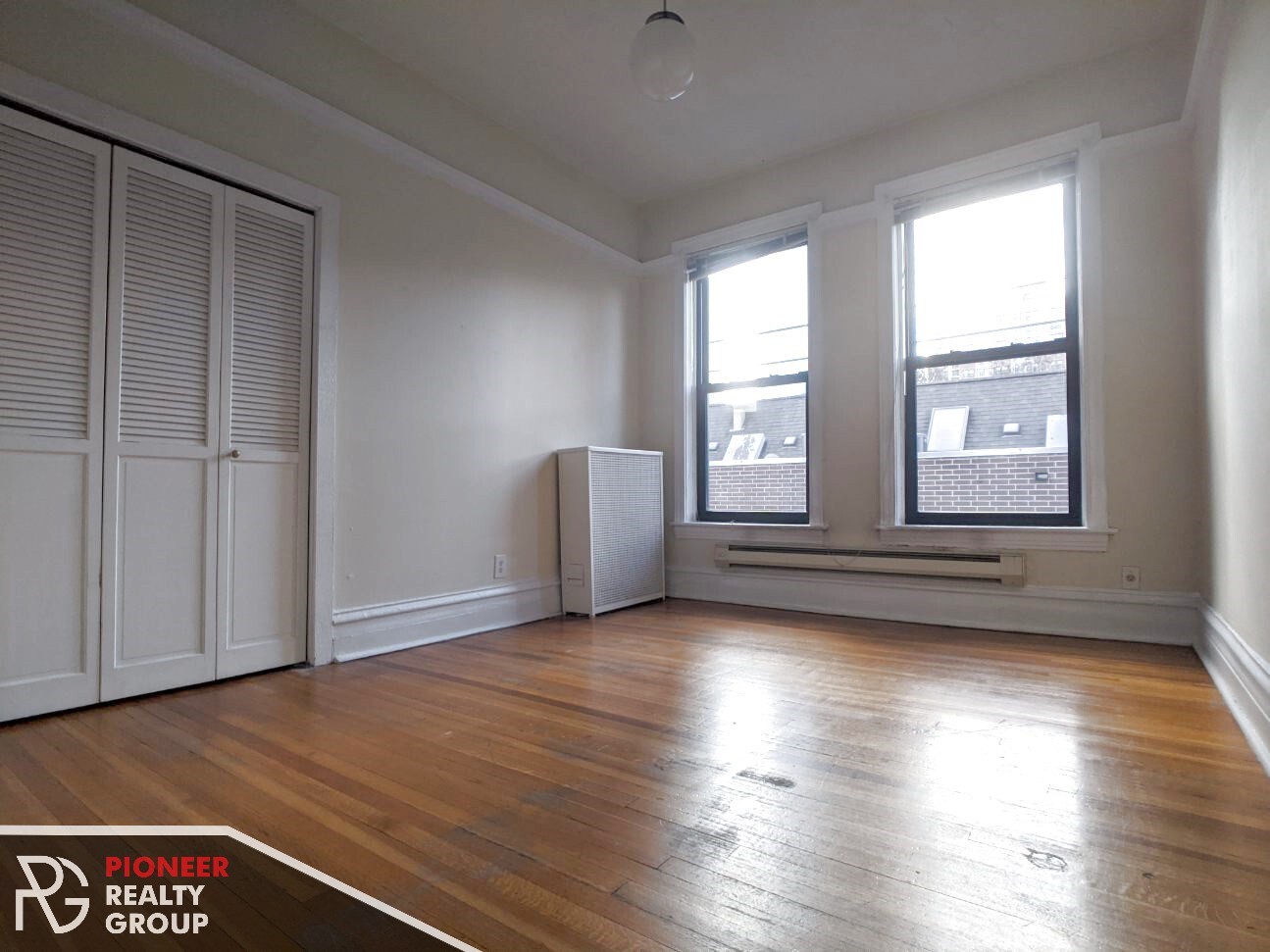 Building Photo - 1224 N Dearborn St
