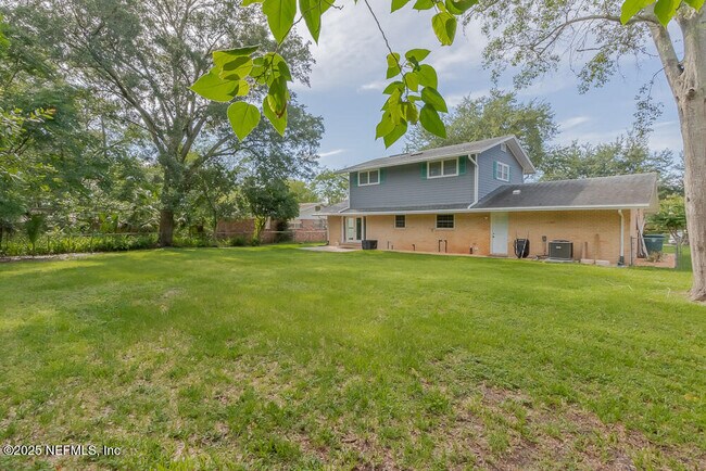 Building Photo - 5044 Somersby Rd