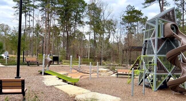 Building Photo - 215 Flower Moon Ct