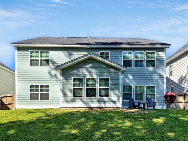 Building Photo - 524 Harbour Pointe Dr