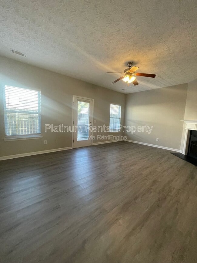 Building Photo - 2355 Bigwood Trail