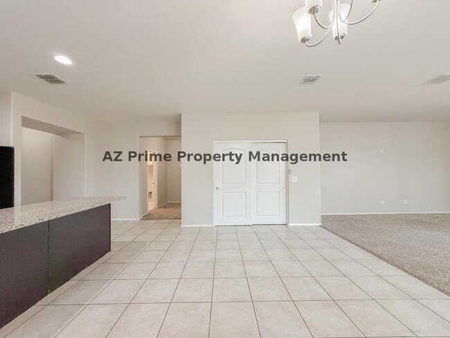 Building Photo - 23829 W Romley Ave