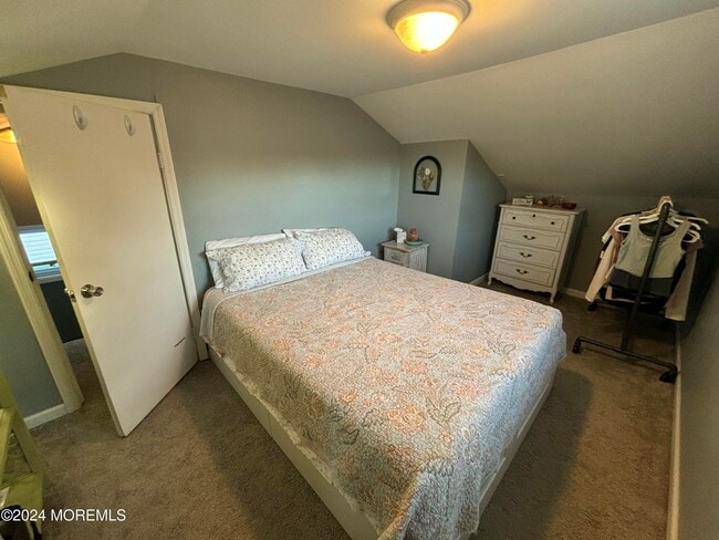 Building Photo - 1212 10th Ave