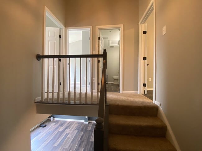 Building Photo - 754 Pine Drift Dr