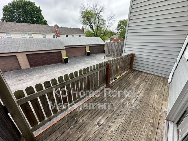 Building Photo - 6753 N Askew Cir