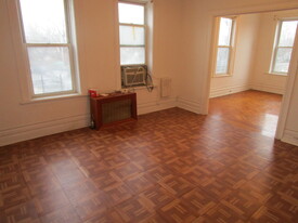 Building Photo - 6825 7th Ave