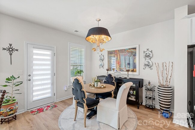 Building Photo - 420 Quartz Hl Wy