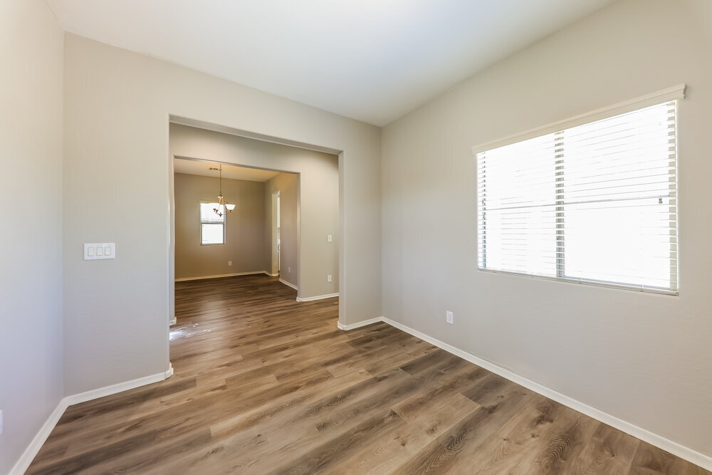 Building Photo - 14180 W Country Gables Dr