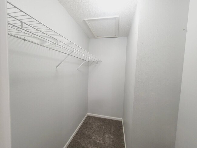 Building Photo - 4081 Remer Ct