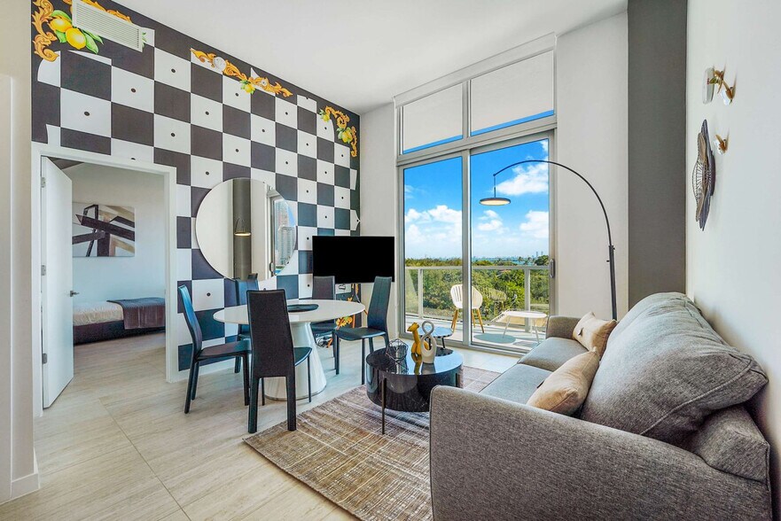 Building Photo - 3900 Biscayne Blvd