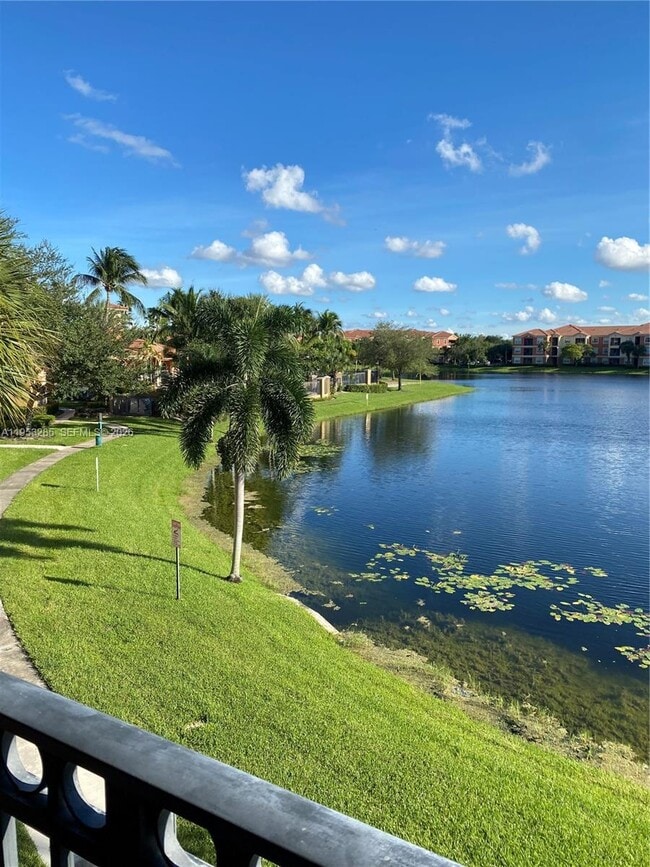 Building Photo - 4404 SW 160th Ave