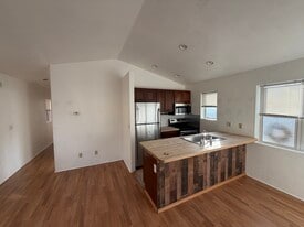 Building Photo - 310 First St