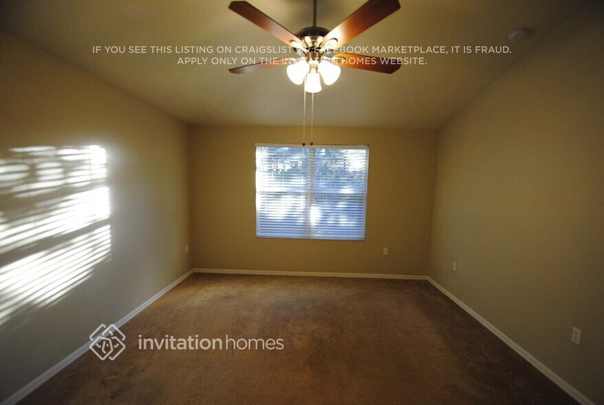 Building Photo - 22534 Roderick Dr