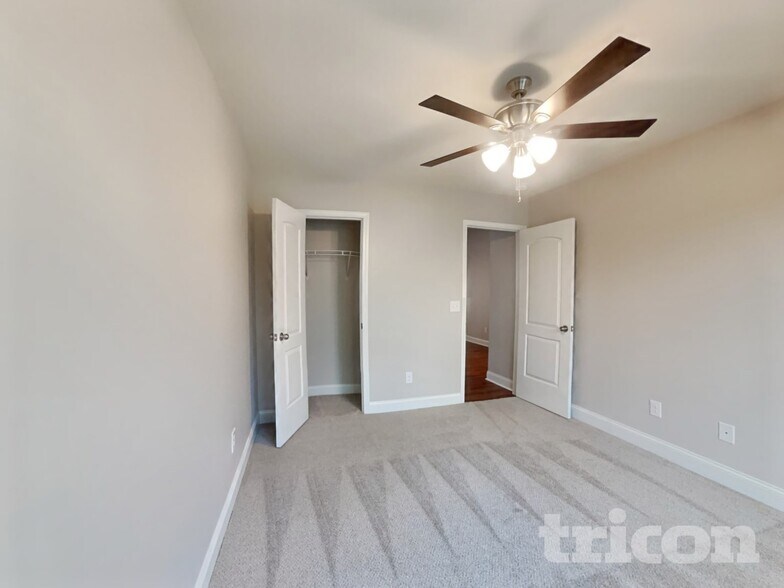 Building Photo - 5433 Misty Hill Cir