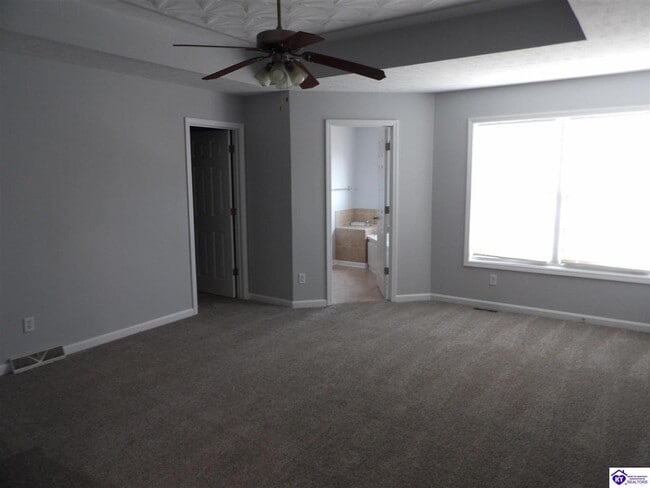 Building Photo - 101 College Station Ct