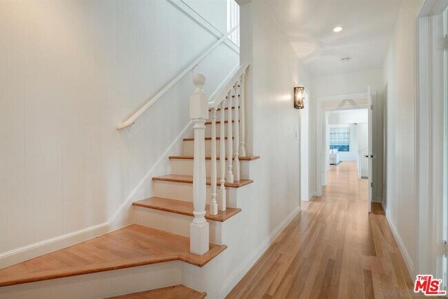 Building Photo - 7715 Whitefield Pl
