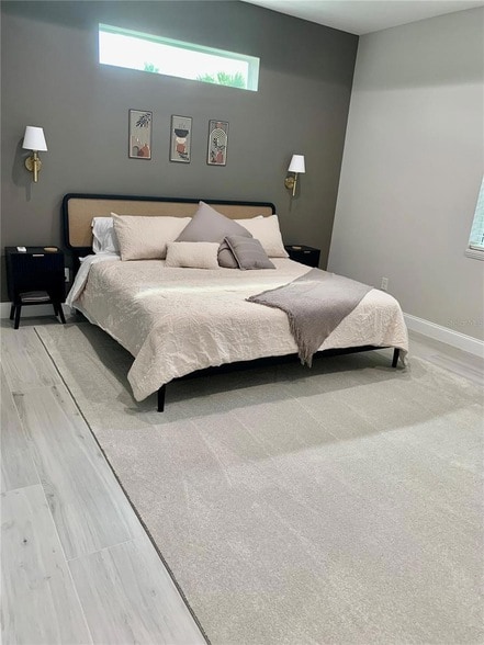 Building Photo - 2129 Lorraine Dr