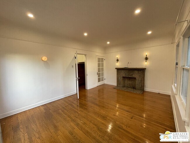 Building Photo - 739 Occidental Blvd