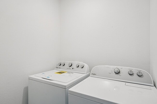 Building Photo - Hayden Farms