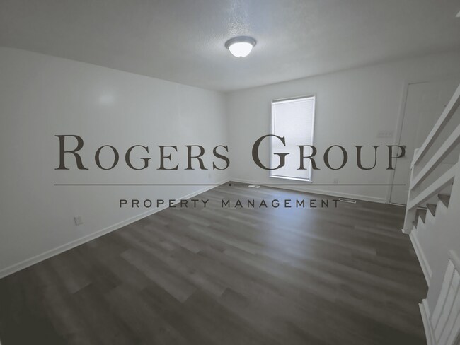 Building Photo - #450 - 228-230 Wilmington Ave Duplex