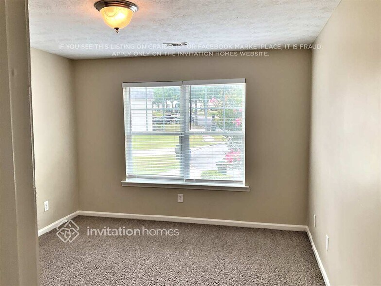Building Photo - 4526 Beau Point Ct SW