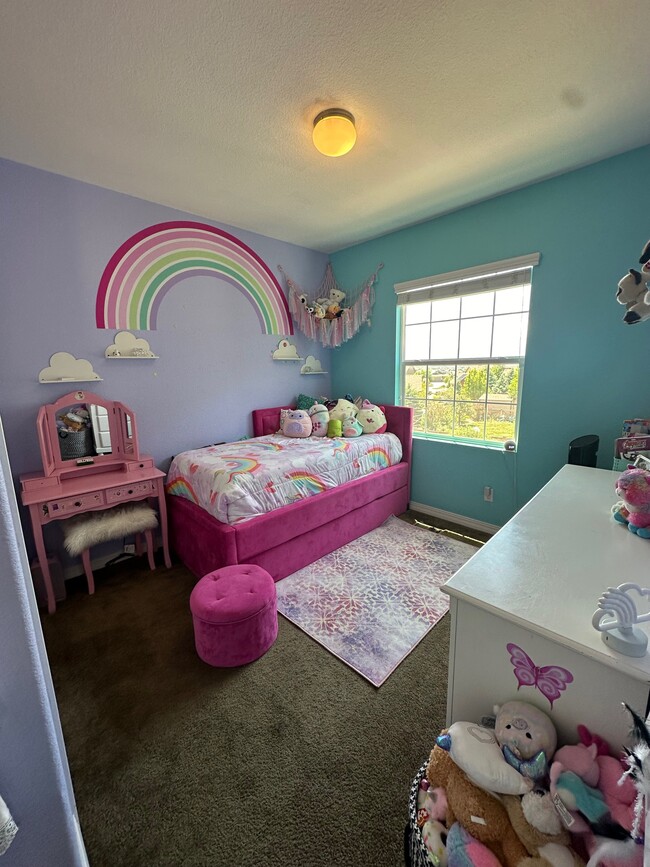 Building Photo - 8075 Cinnamon Ct