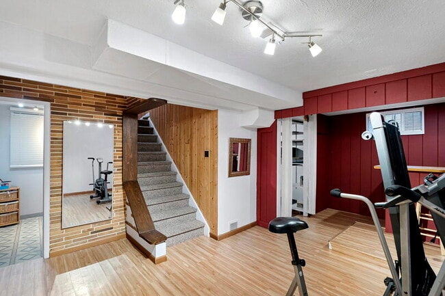 Building Photo - 10853 Pearl Ct