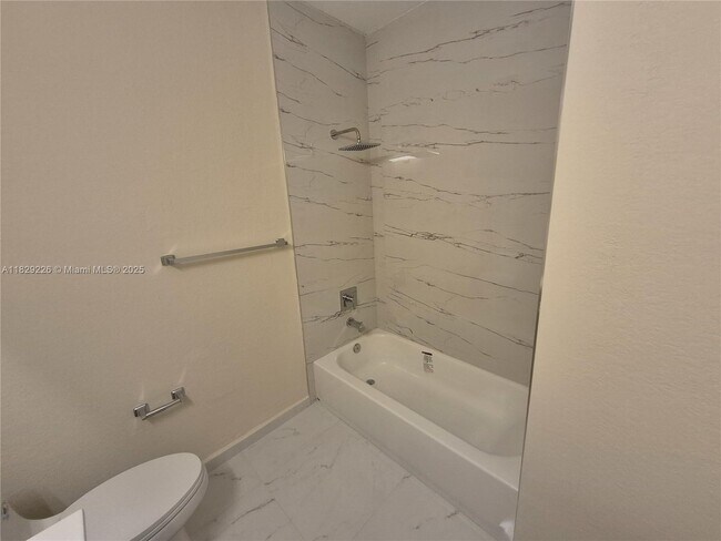 Building Photo - 7673 NW 116th Ave