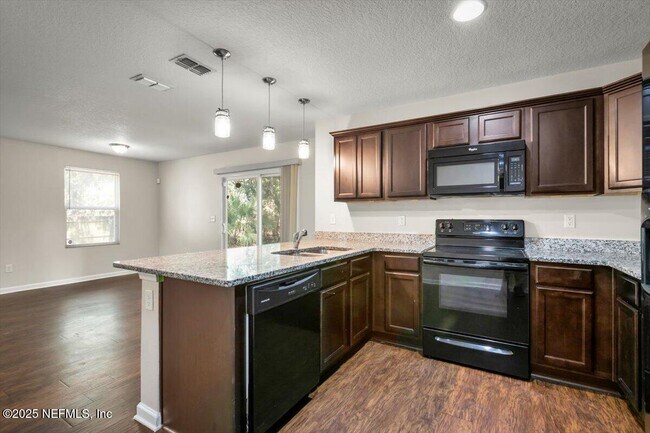 Building Photo - 8207 Highfield Ave