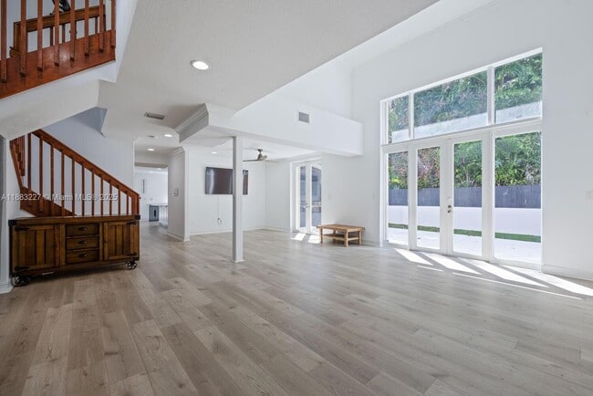 Building Photo - 5740 SW 59th Pl