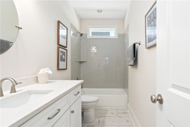 Building Photo - Spacious 4BR Home Near Auburn University –...