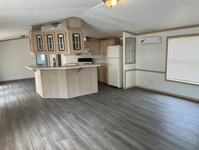 Building Photo - 21430 Dunn