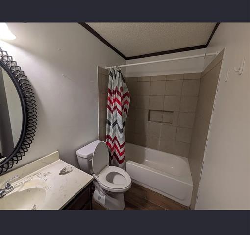 Building Photo - 2604 Peppertree Pl