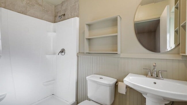 Building Photo - 4313 Bonnie Dr