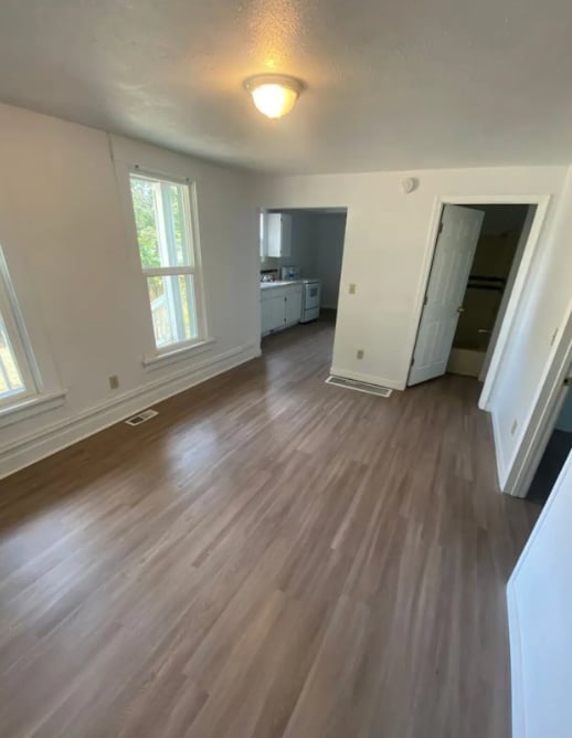 Building Photo - 314 E Ermina Ave