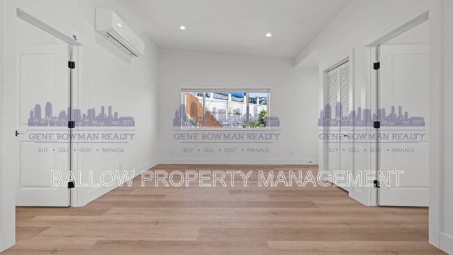 Building Photo - 2411 Fleetwood St