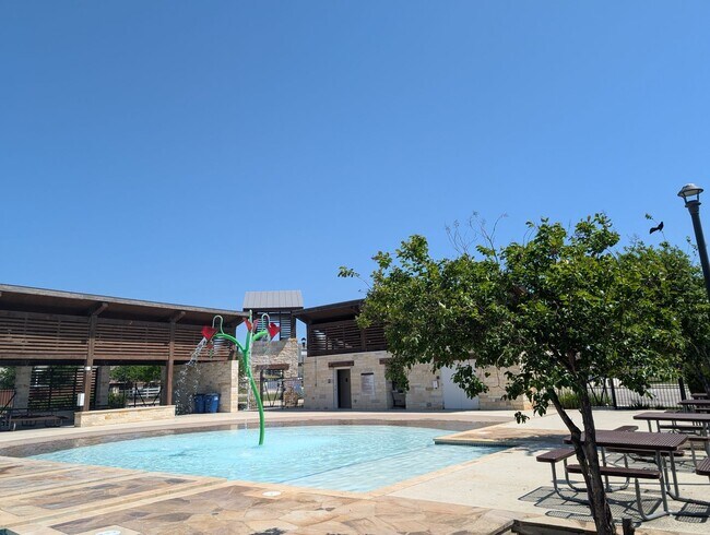 Building Photo - Voss Farms / Fridge Included / Separate Di...